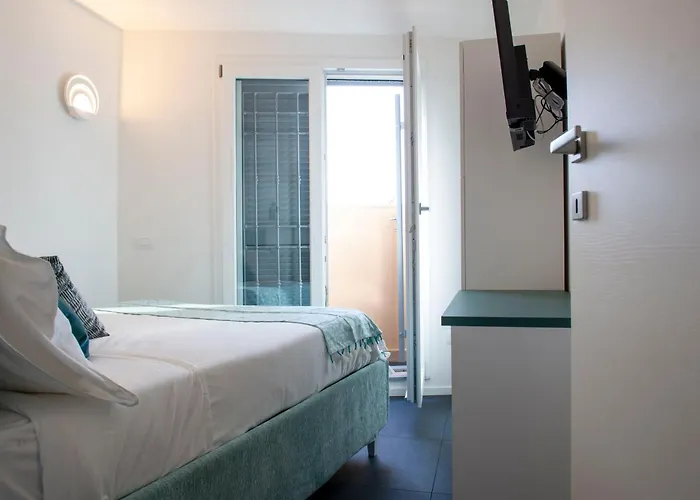 Villini Dell'acquedotto Felice *